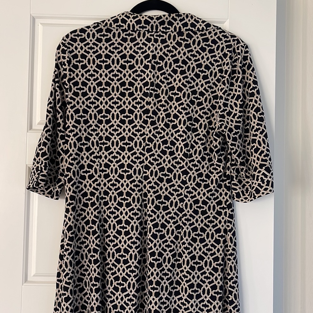 Beautiful Laundry Dress! - Picture 5 of 7